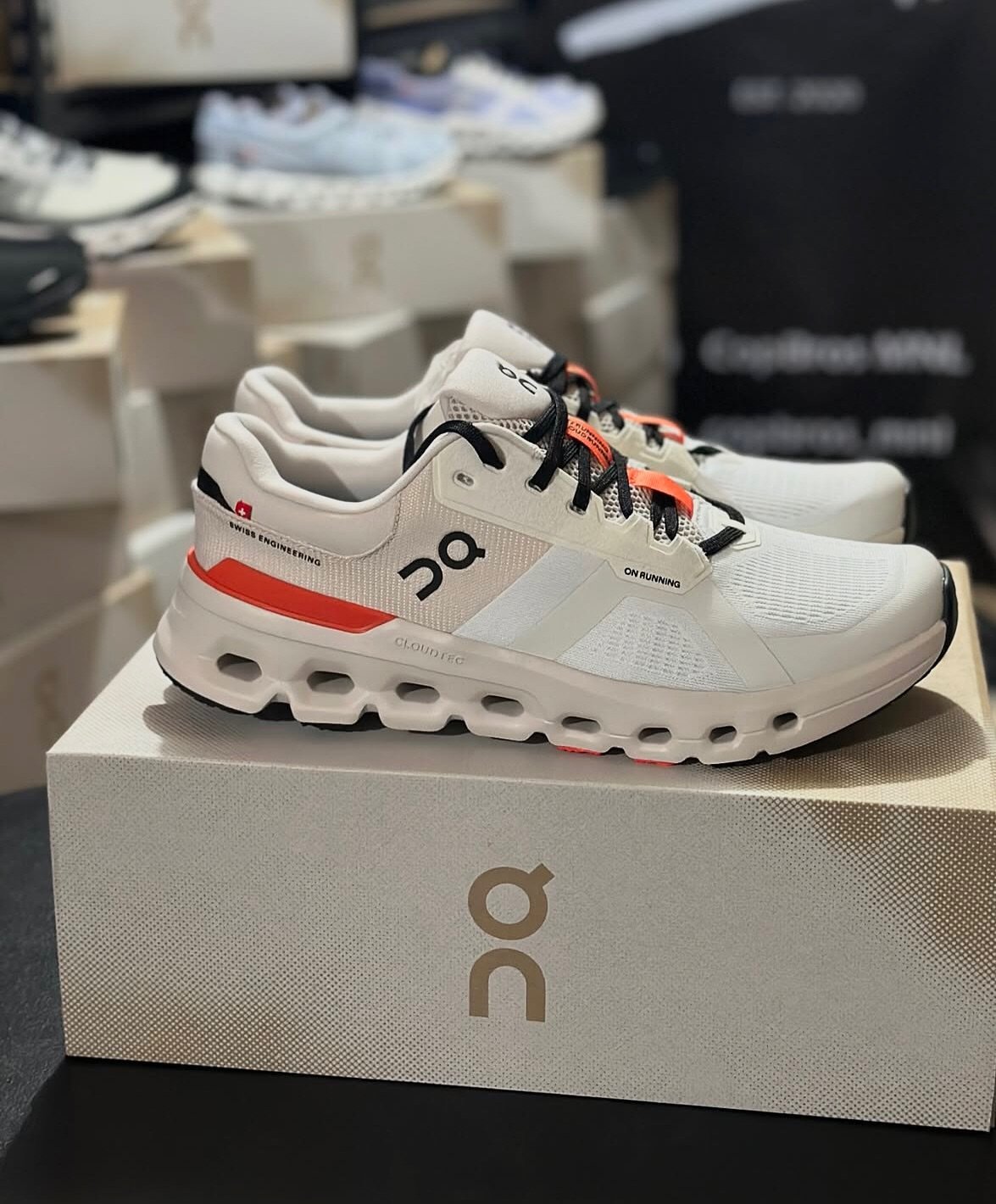 cloudrunner pallet cloudrunner pallet